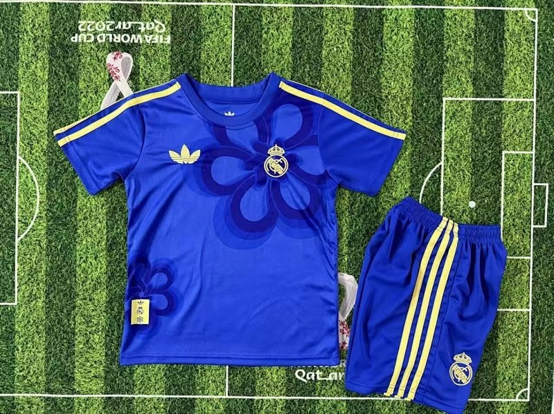 Niño_26 27 Real Madrid Year of the Horse Special Edition KIDS 16-28